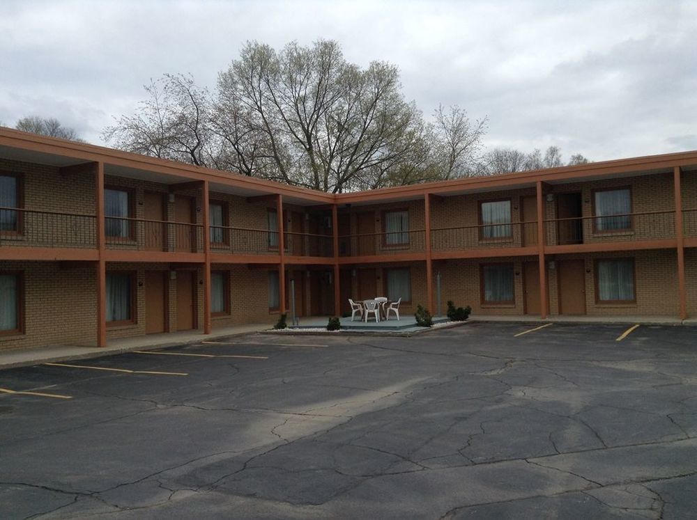 Village Inn Motel - Berrien Springs Kültér fotó